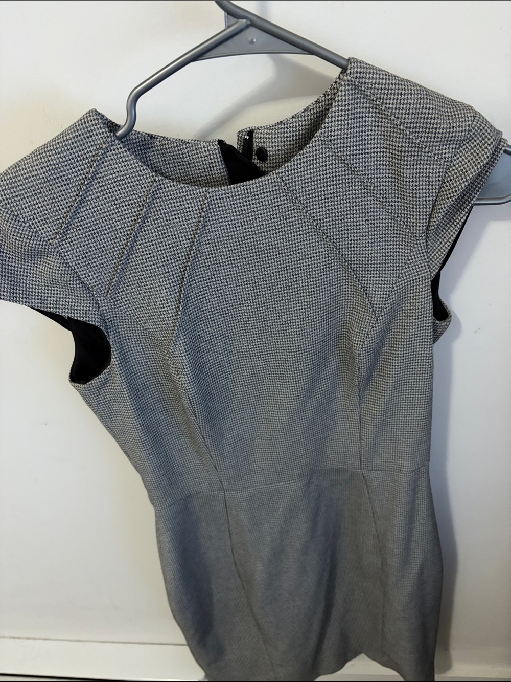 Classic Grey Sheath Dress - Elegant Workwear